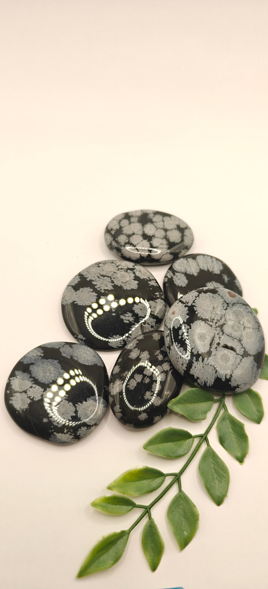 Schneeflockenobsidian – Taschenstein